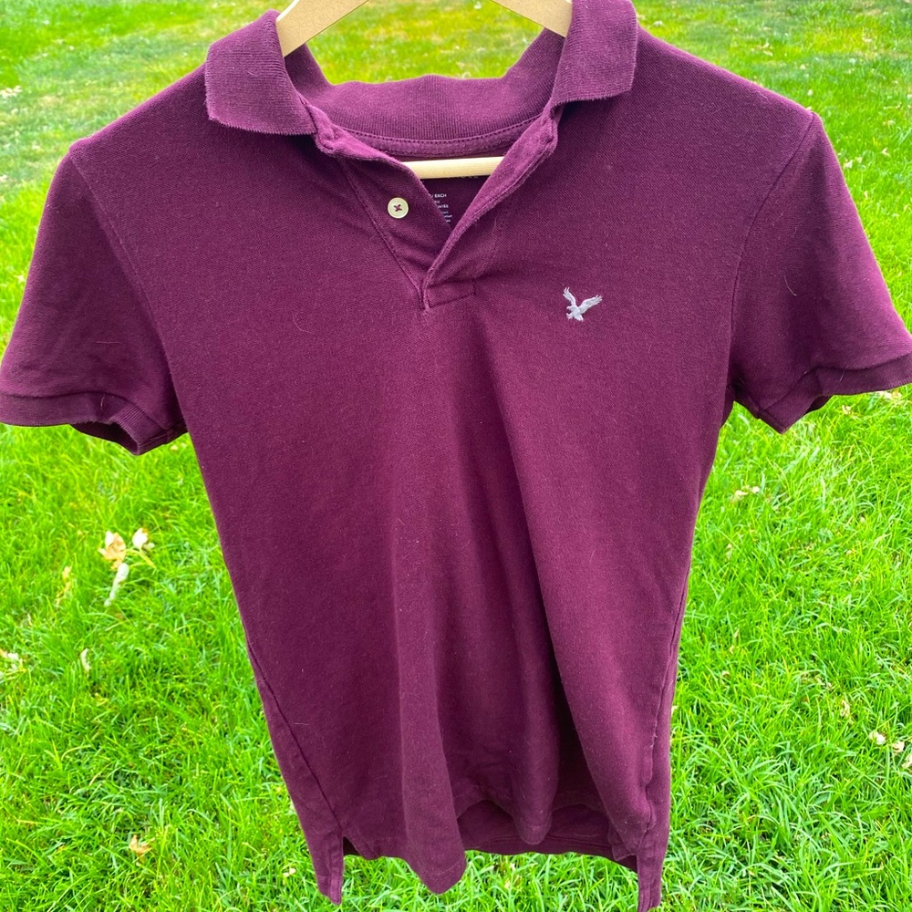 American Eagle Burgundy polo shirt